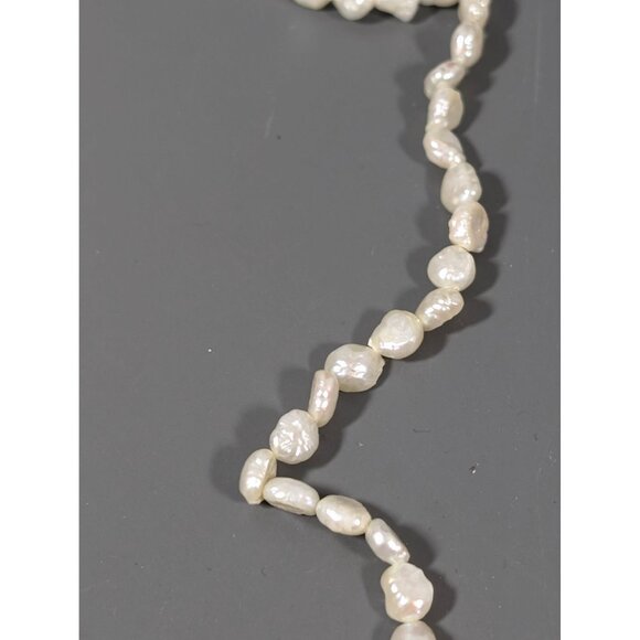 Vintage Freshwater Pearl Single Strand Necklace Classic 16" - Picture 4 of 7